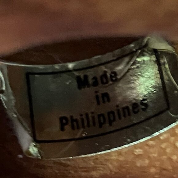 Cute set of carved napkin rings from Phillipines - Picture 6 of 6